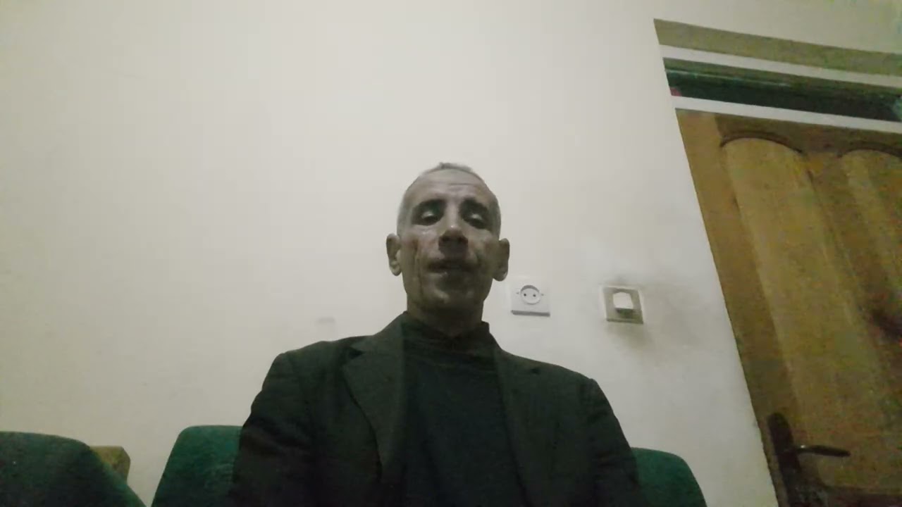 رجعت اهل الشر من حكام وملوك ورؤساء العرب وعلاماءهم الغير العاملين والناس قردة وخنازير وحيوانات 