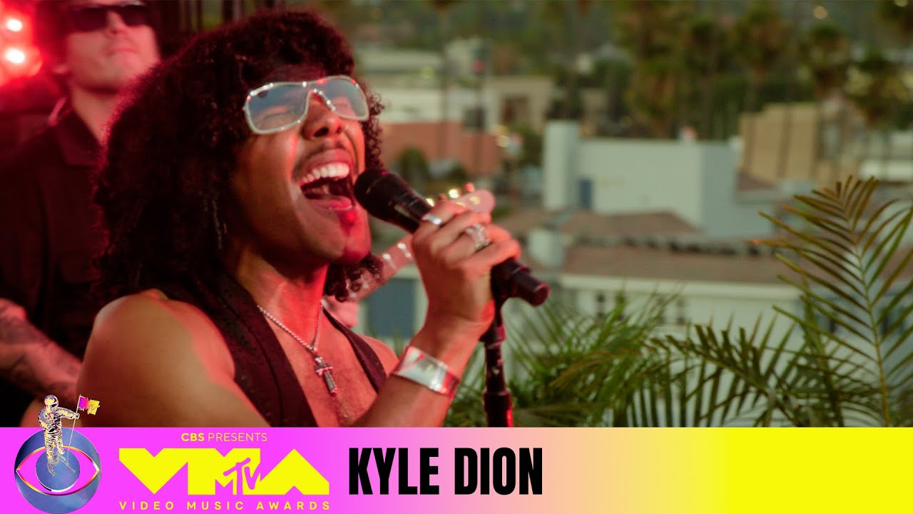 Kyle Dion Performs ‘Tears On A Pretty Face’ | MTV Live: PUSH To The VMAs