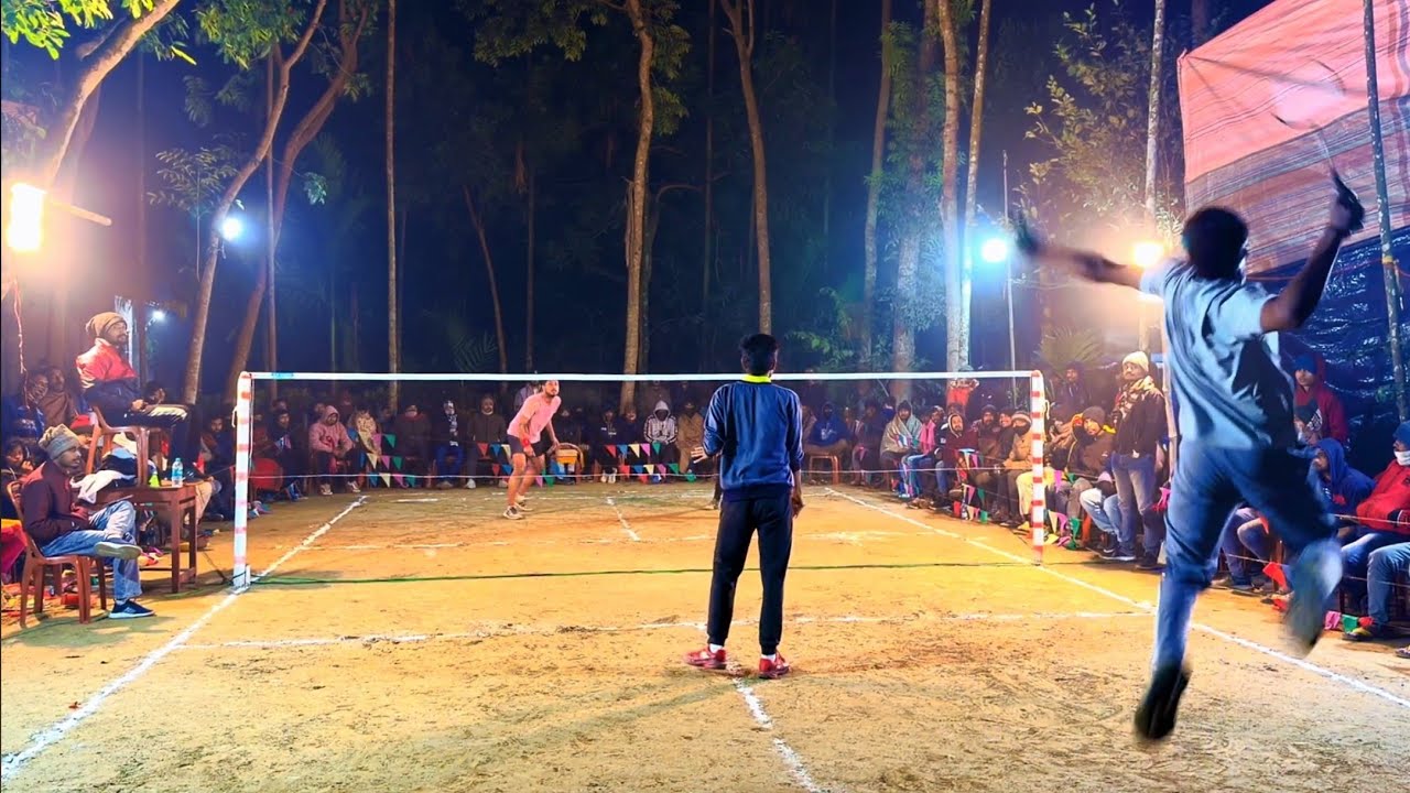 Outdoor Badminton Tournament YASH VS SUVAM 1ST SET #trickshots #badminton #badmintontournament #bwf 