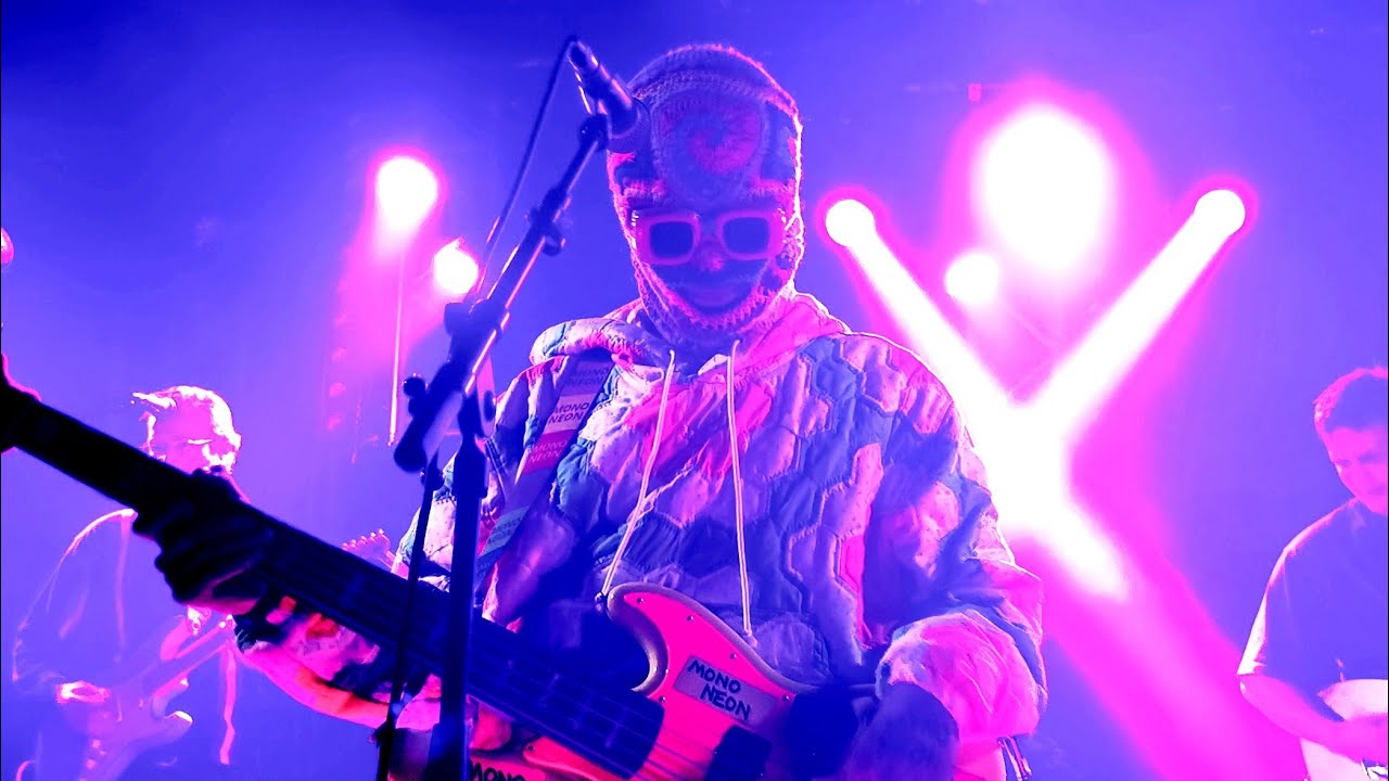 MonoNeon Live in Paris ~ Le Badaboum 2023 💥