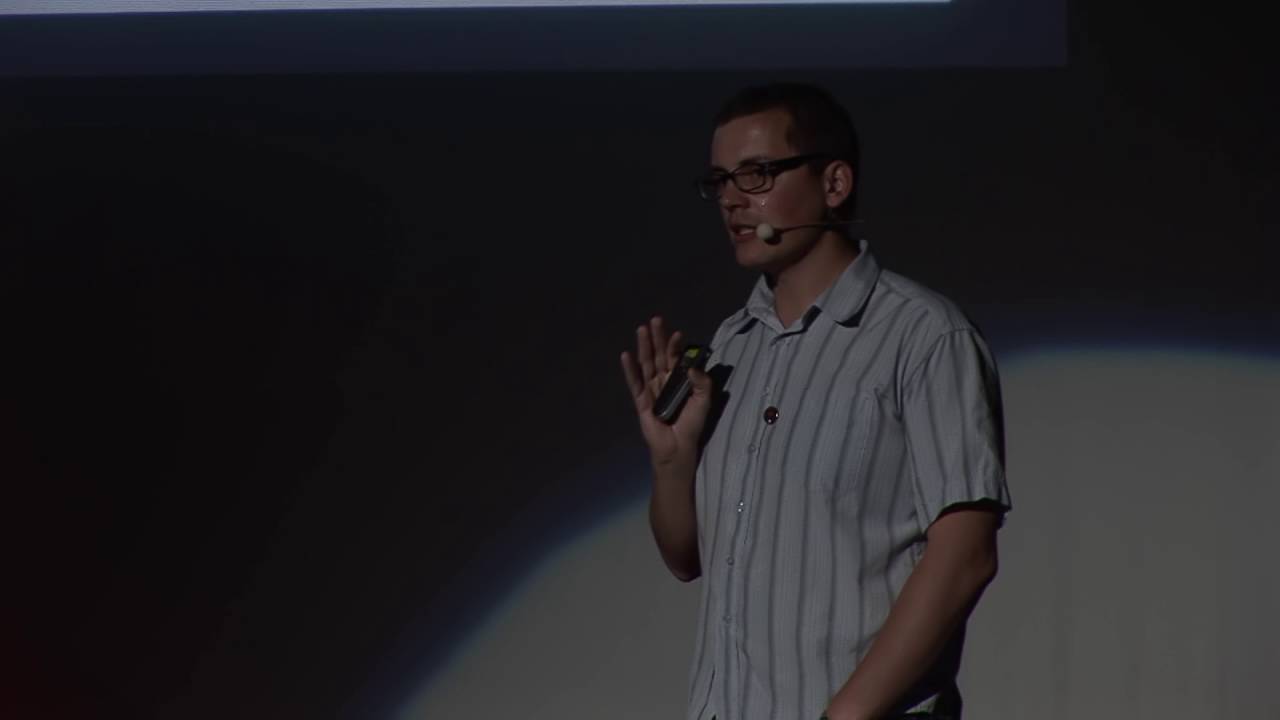 Razbijanje mitov: Slovenščina je ogrožen jezik | Damjan Popič | TEDxKranj