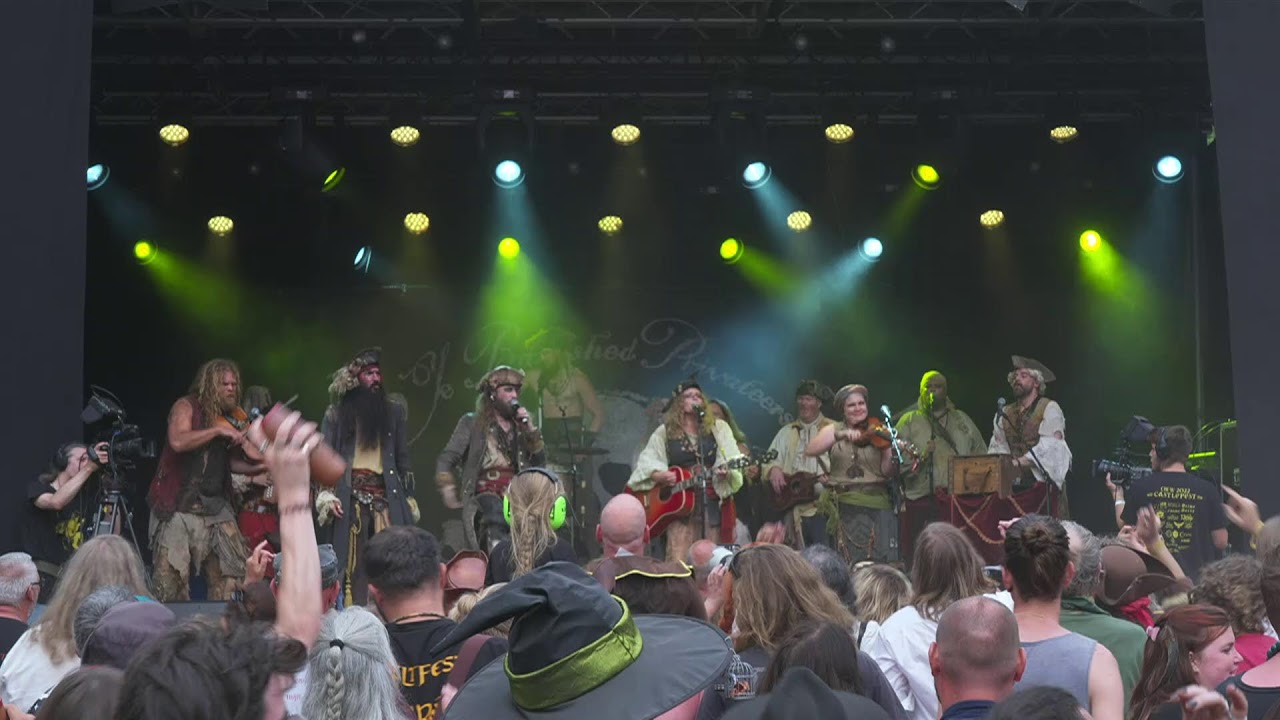 Castlefest 2022 Live - Ye Banished Privateers