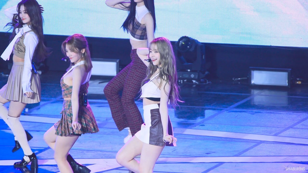 211203 프로미스나인 백지헌 Feel Good 포항愛ON K-POP 콘서트 직캠