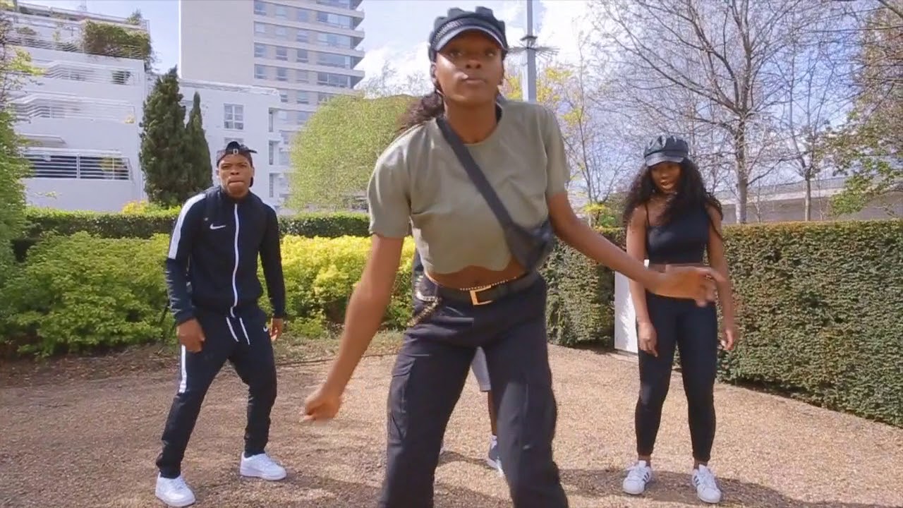 Chop Daily Dance Cypher Part 4 | Team Salut - Zig Zag