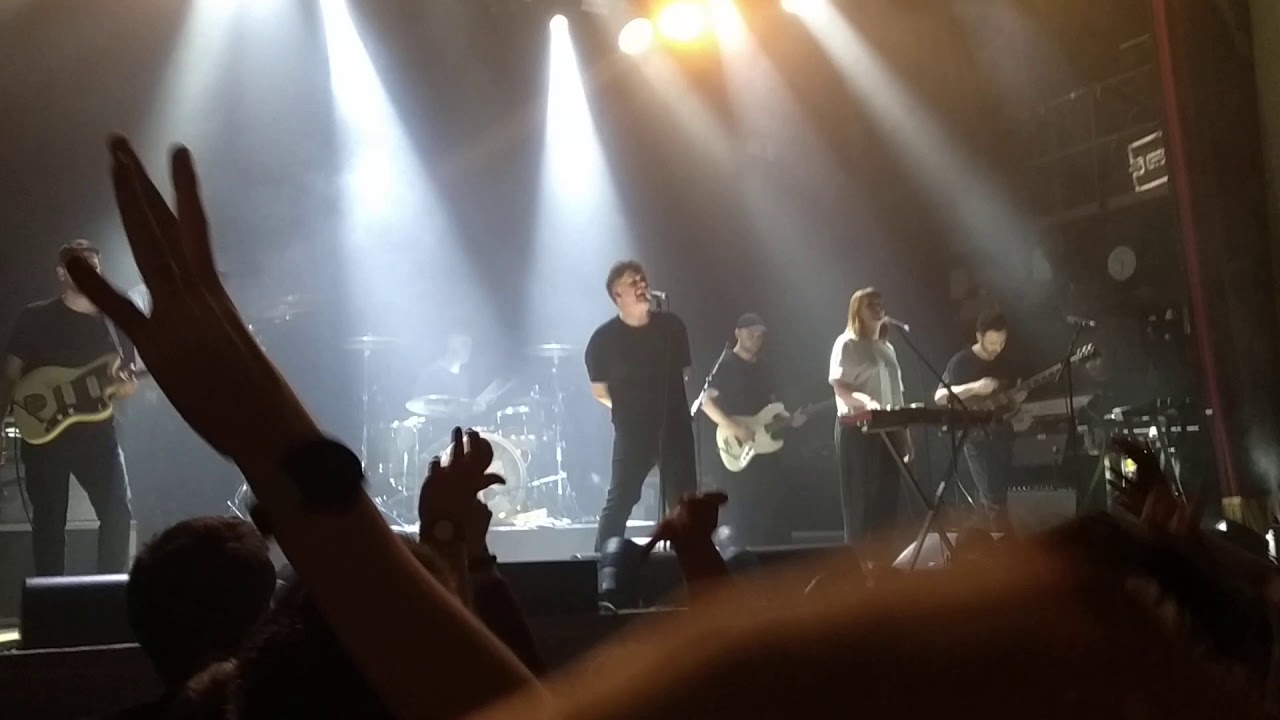 LOS CAMPESINOS! - Avocado, Baby (live @ Islington Assembly Hall, London, 14-2-2020)