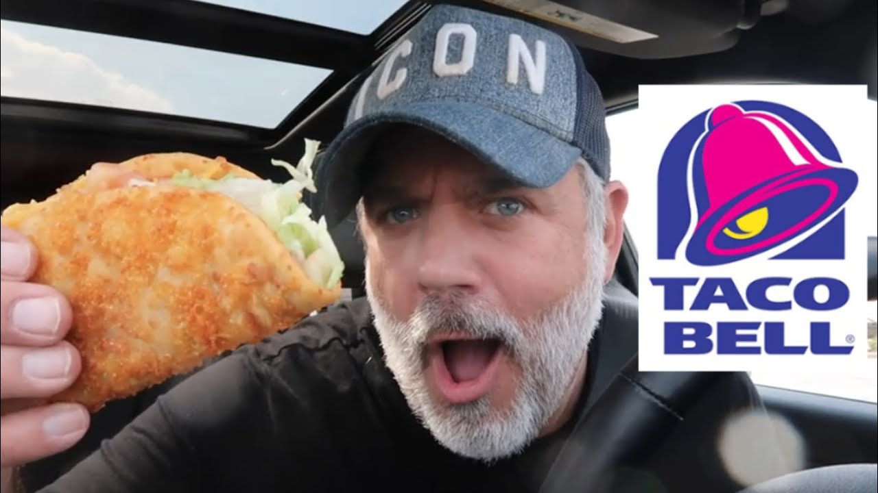 TRYING TACO BELL'S TOASTED CHEDDAR CHALUPA & NEW VEGETARIAN OPTIONS!