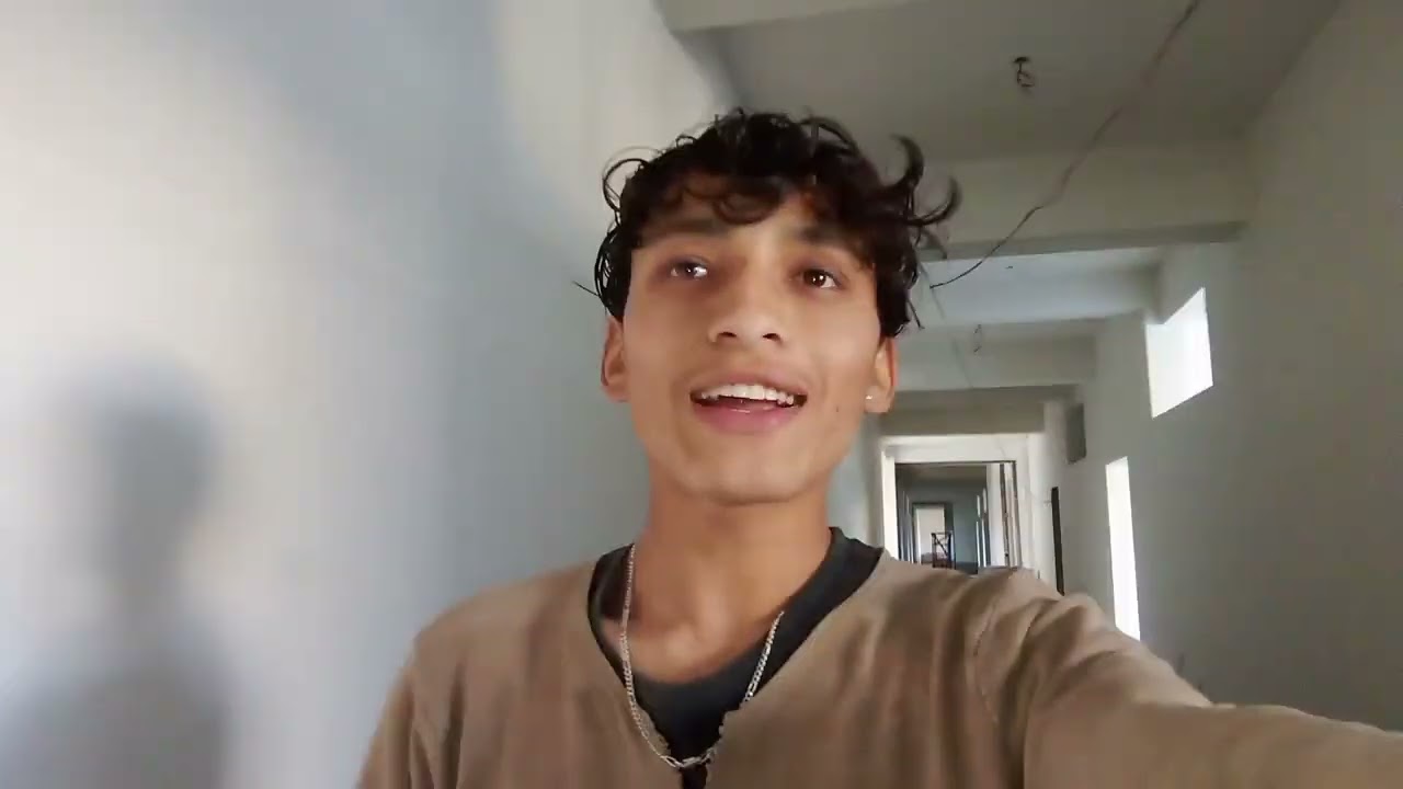 Good morning from pashupati Mandir 🕉️Kam garda jail ma po 😭😭🥺#youtubevlog #nepalivlog #supportme 