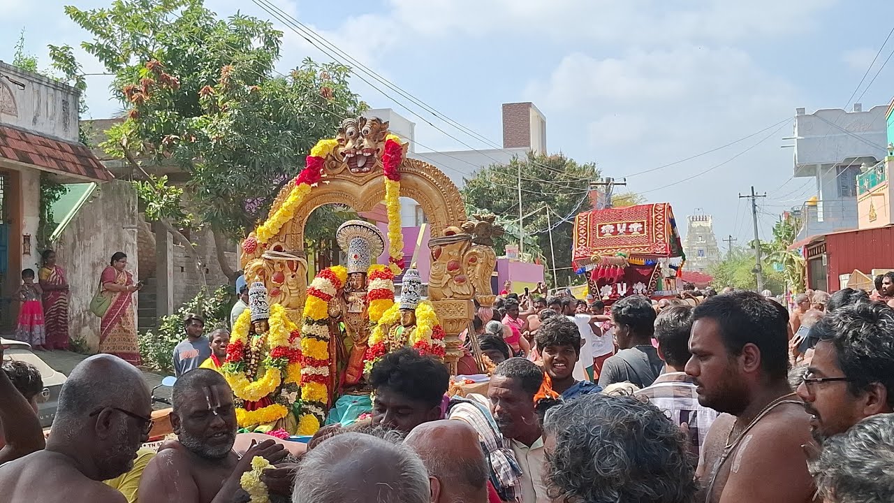 பஜனை கொண்டாட்டம் எம்பார் 1000 ஆவது ஆண்டு திருநட்சத்திர வைபவம் மதுரமங்கலம்