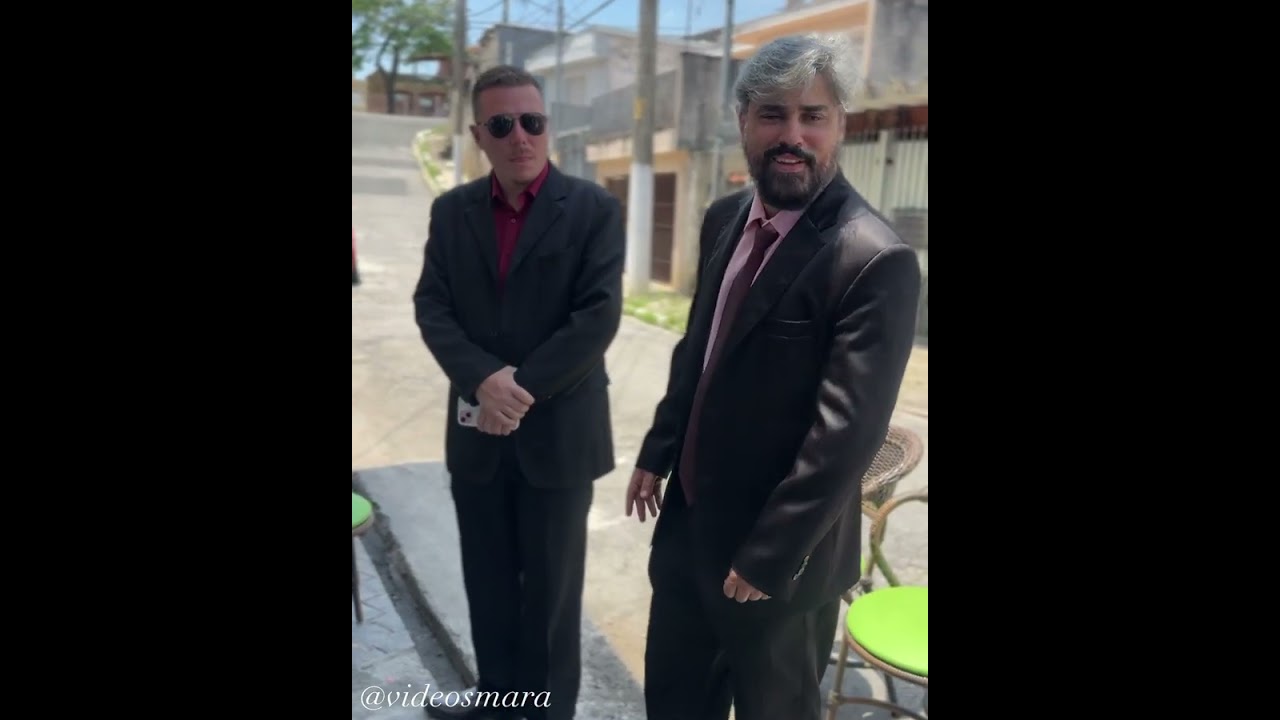 Me casei com um homem pobre e meu ex marido veio atrás de mim
