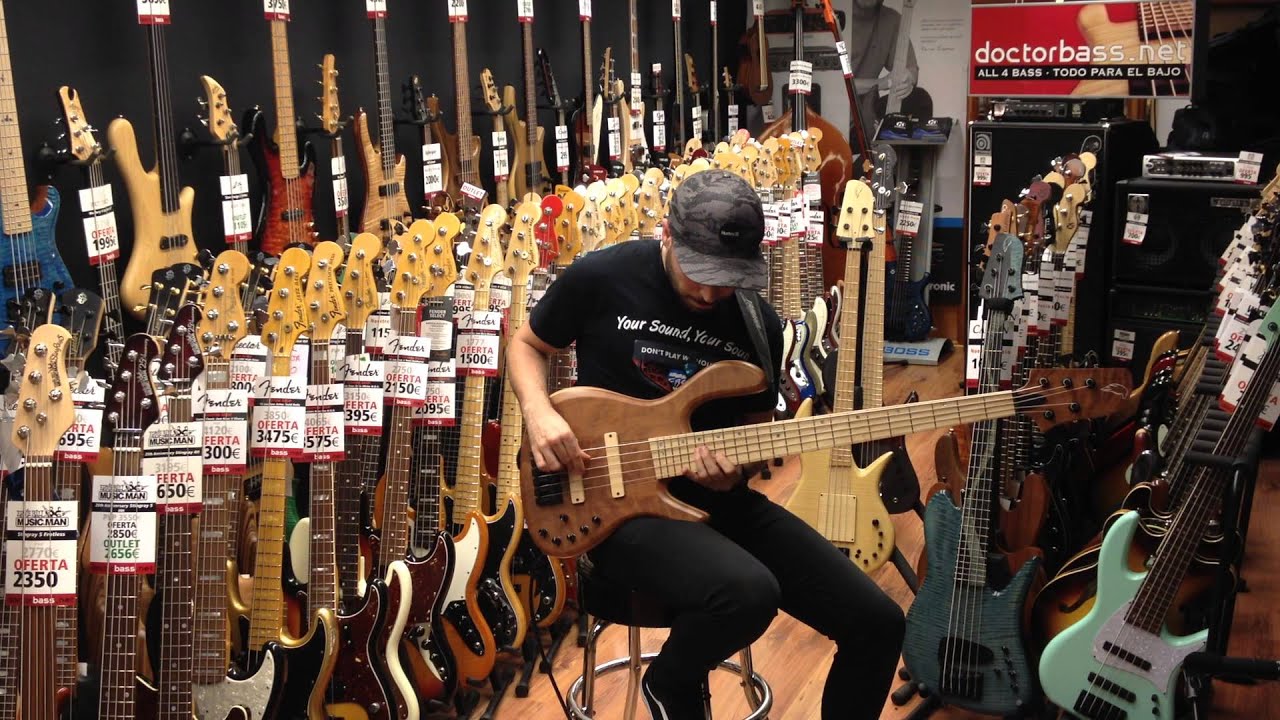Doctorbass net Recording Sessions  Lorita Basses  Element 5  model test by Miki Santamar&iacute;a