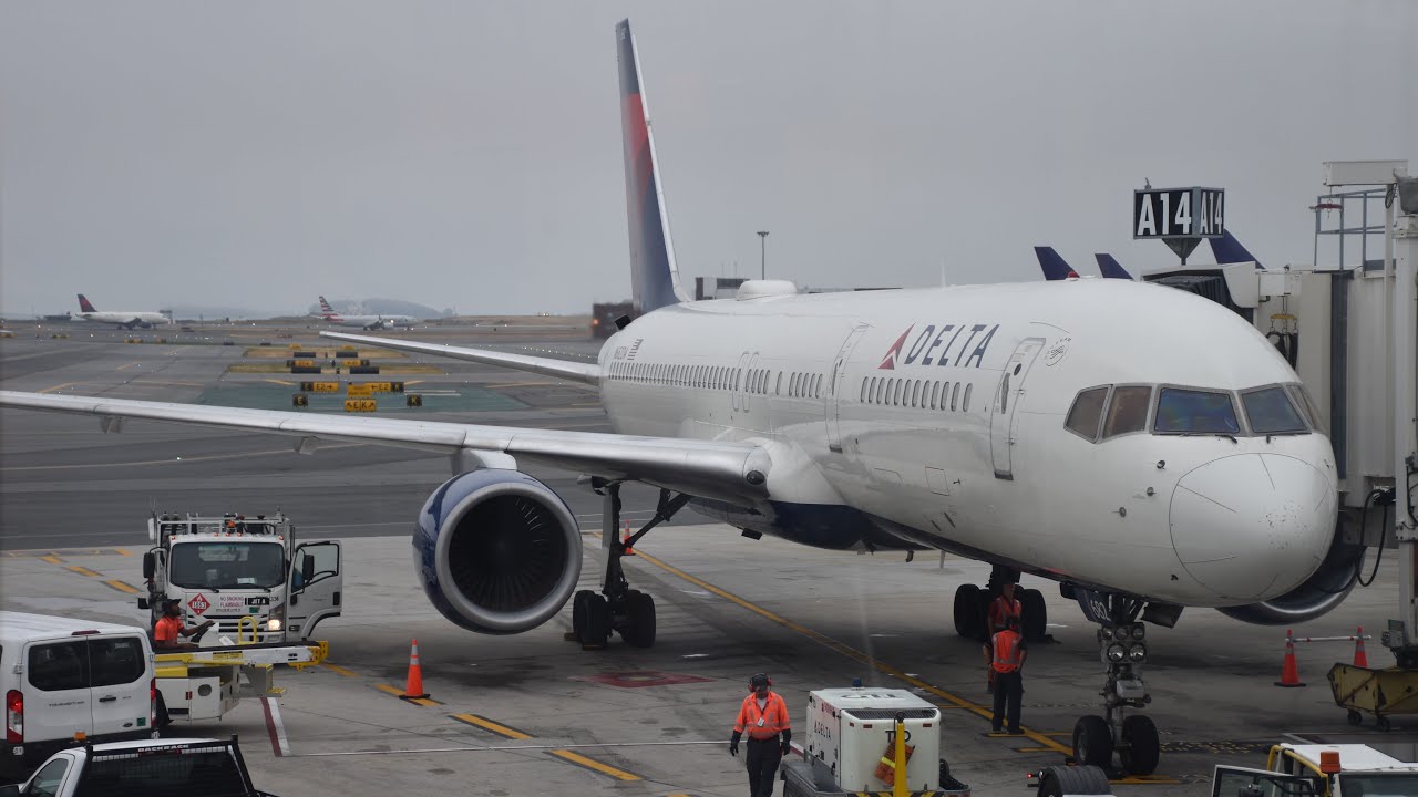 Tripreport | Delta Airlines Boeing 757-200 | Boston - Atlanta