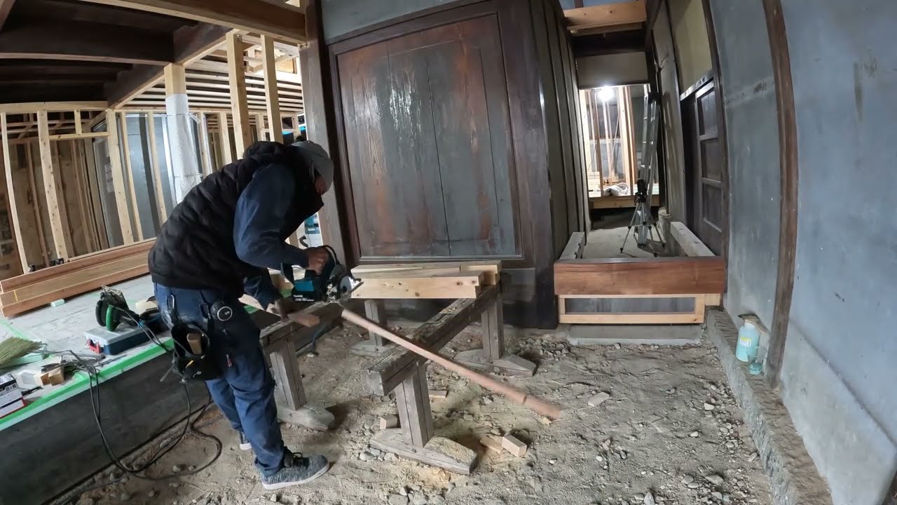 2026古民家修繕工事 #12 階段踊り場/UB屋