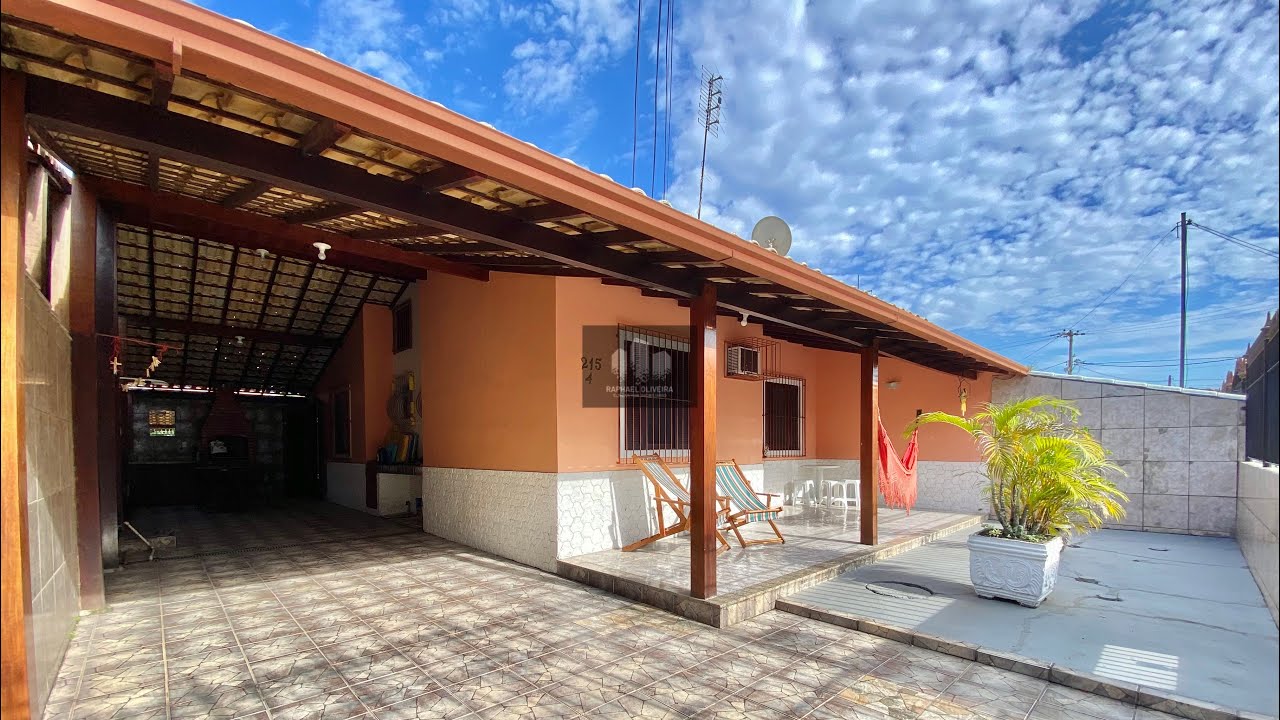 VENDA - Casa linear em Rio das Ostras no bairro EXTENSÃO DO BOSQUE - Rio das Ostras/RJ 