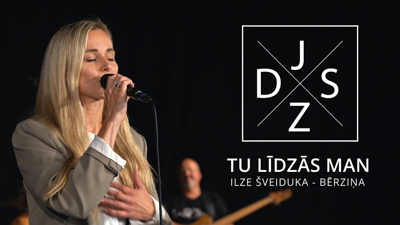 Tu līdzās man