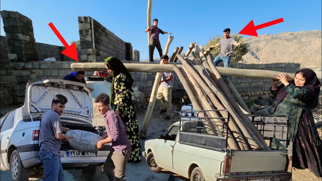 The roof beams arrived;  Rasoul's efforts and the cooperation of family members to put up the roof