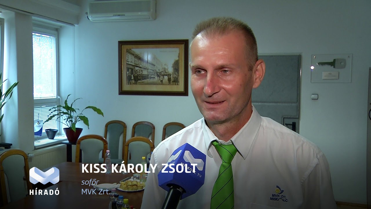 Kitüntették a hős buszsofőrt