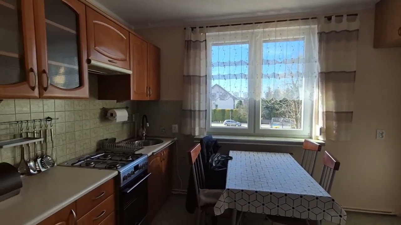 Komorniki os. Spółdzielcze 59,8 m2 z 1980 roku z piwnicą i garażem