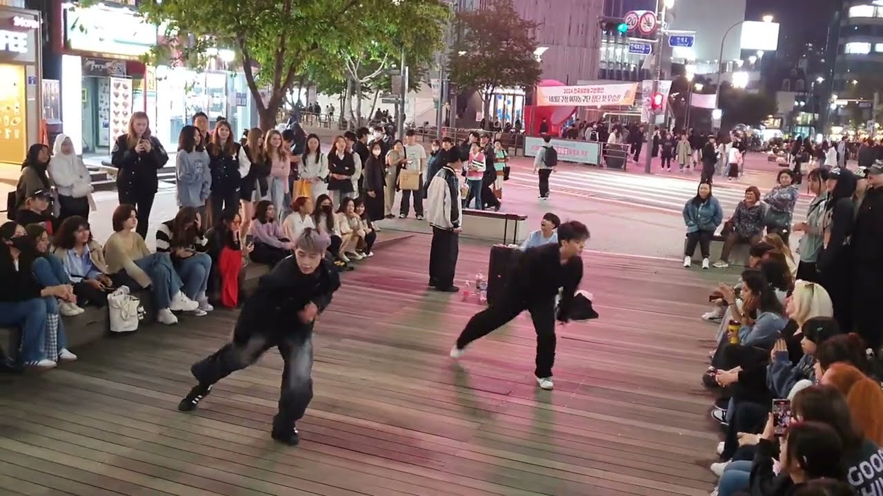 [STREET ARTIST] ONE OF. INTERACTIVE SINCHON BUSKING. 240425.