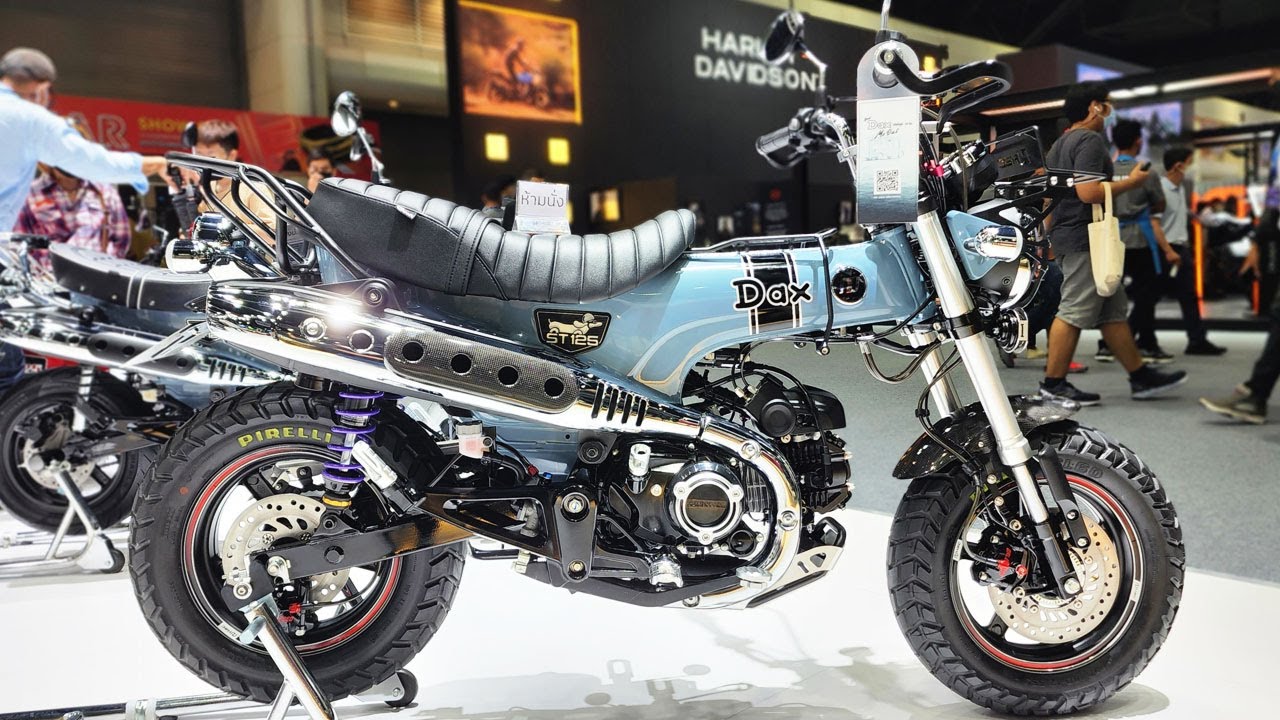 Honda Dax ST 125 Accessories