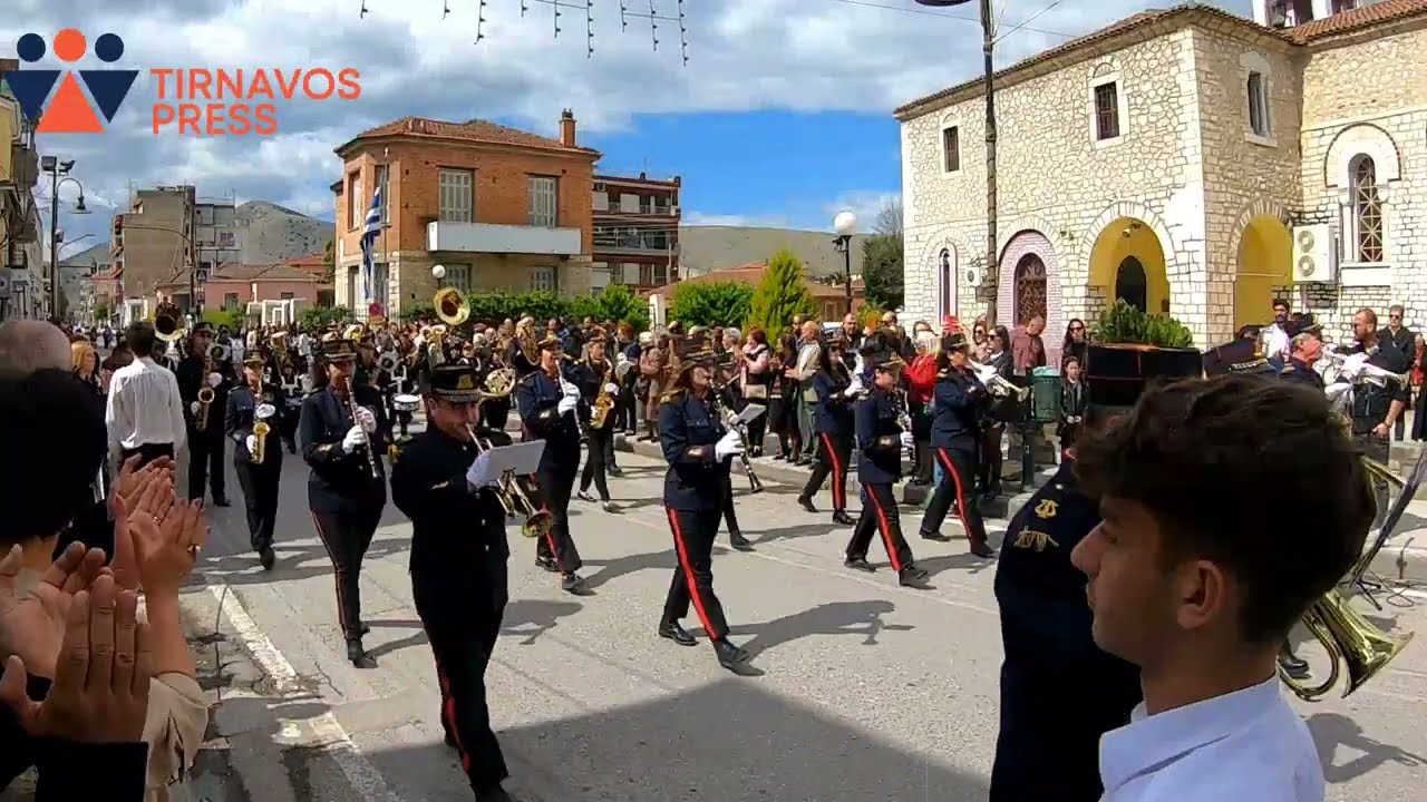 Η παρέλαση της 25ης Μαρτίου στον Τύρναβο
