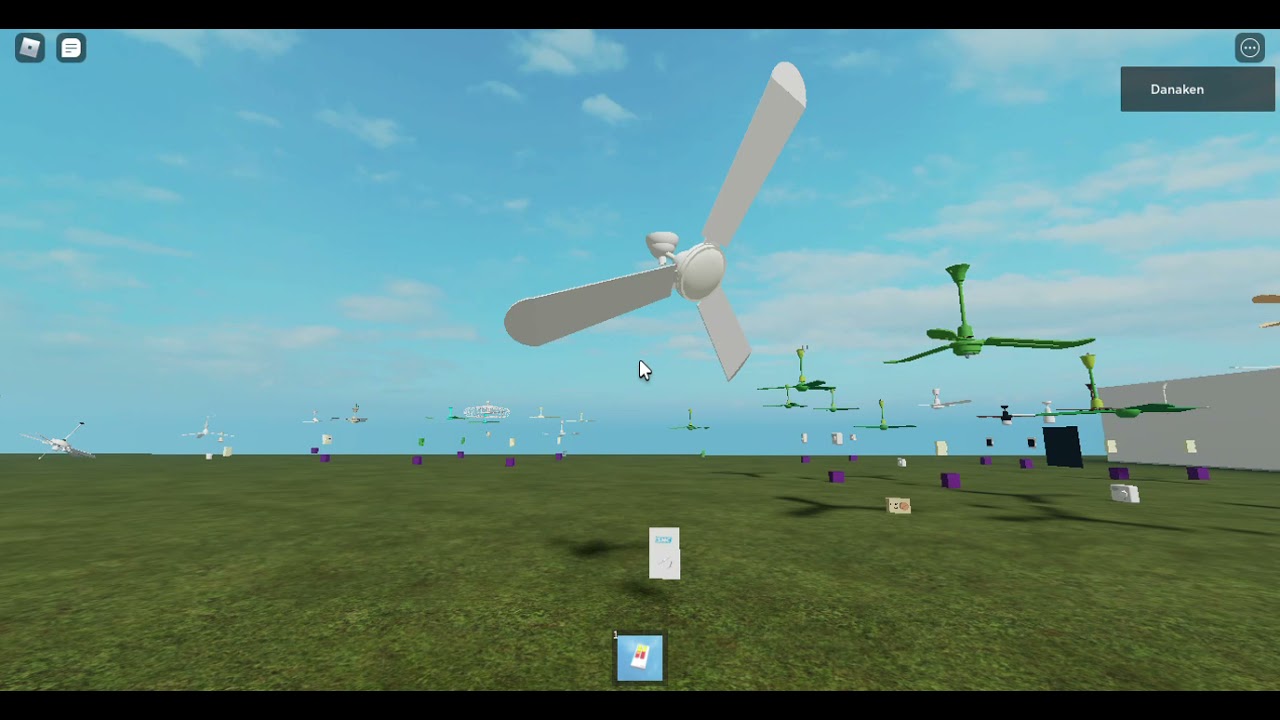 Alot of ceiling fan (Roblox)