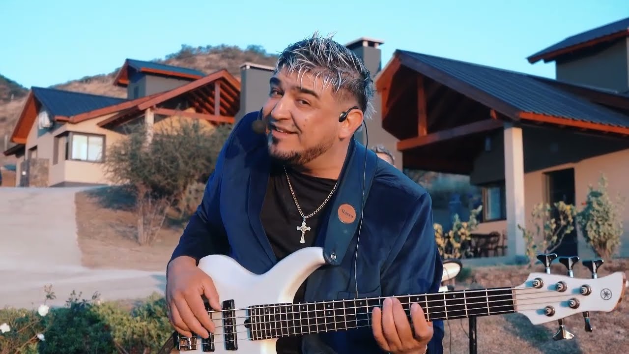 FRANCISCO JAVIER Y SU LATIDOS DEL CORAZON - NDA CHE SUERTEI NDE REHE , POLKA PARAGUAYA (VIDEO CLIPS)