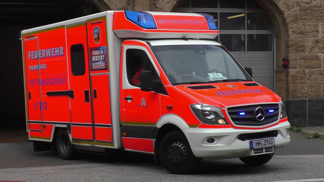 [Zusammenschnitt] Einsatzfahrten Rettungsdienst Feuerwehr Hamburg.