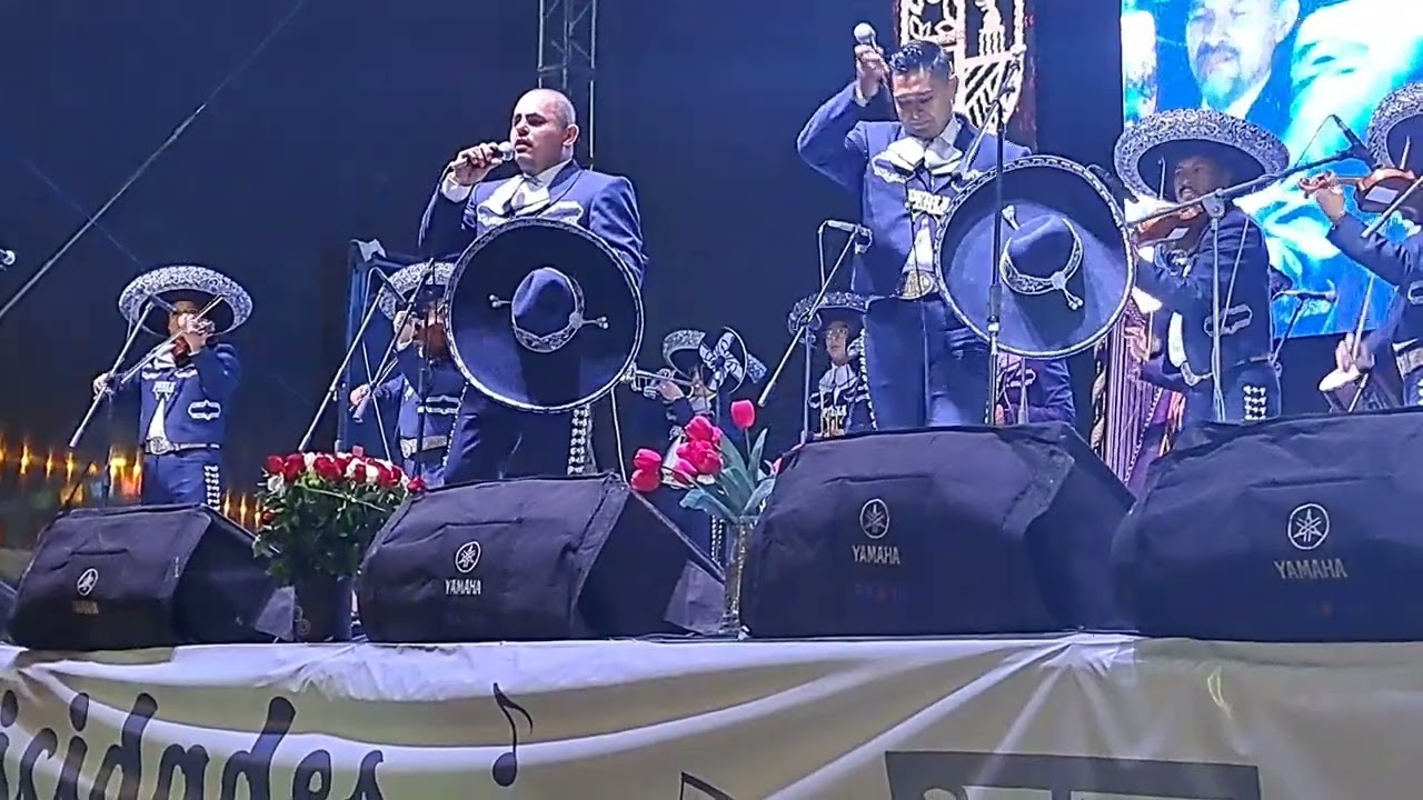 Mariachi Perla Jalisciense de Don Juan Pinzon en el festival de Santa Cecilia 2022
