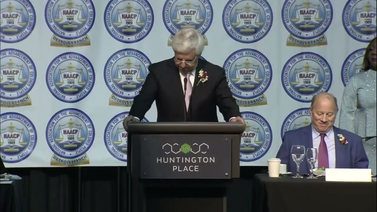 Roland being honored at the Detroit NAACP Freedom Fund Dinner