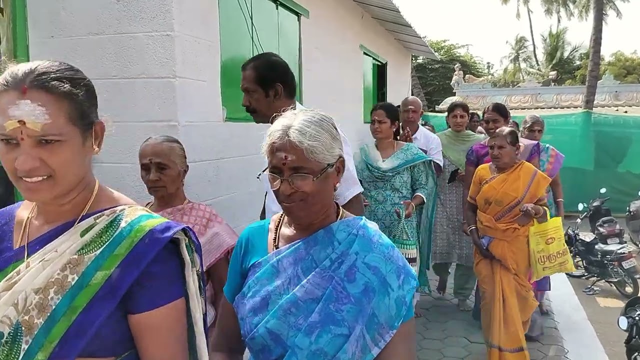 PERUNDURAI SRI SELLANDIAMMAN TEMPLE POOMI POOJAI--24-1-24....PART-1