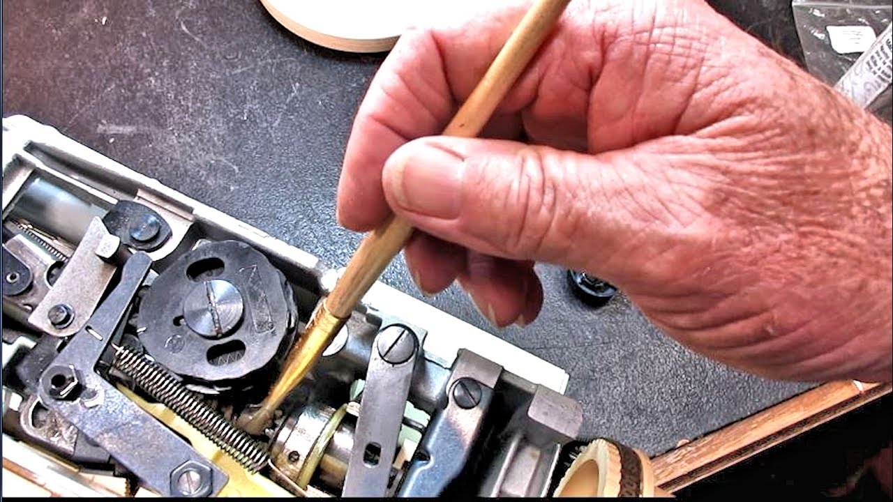 Where and How to Lubricate a Singer Model 353/354 Sewing Machine