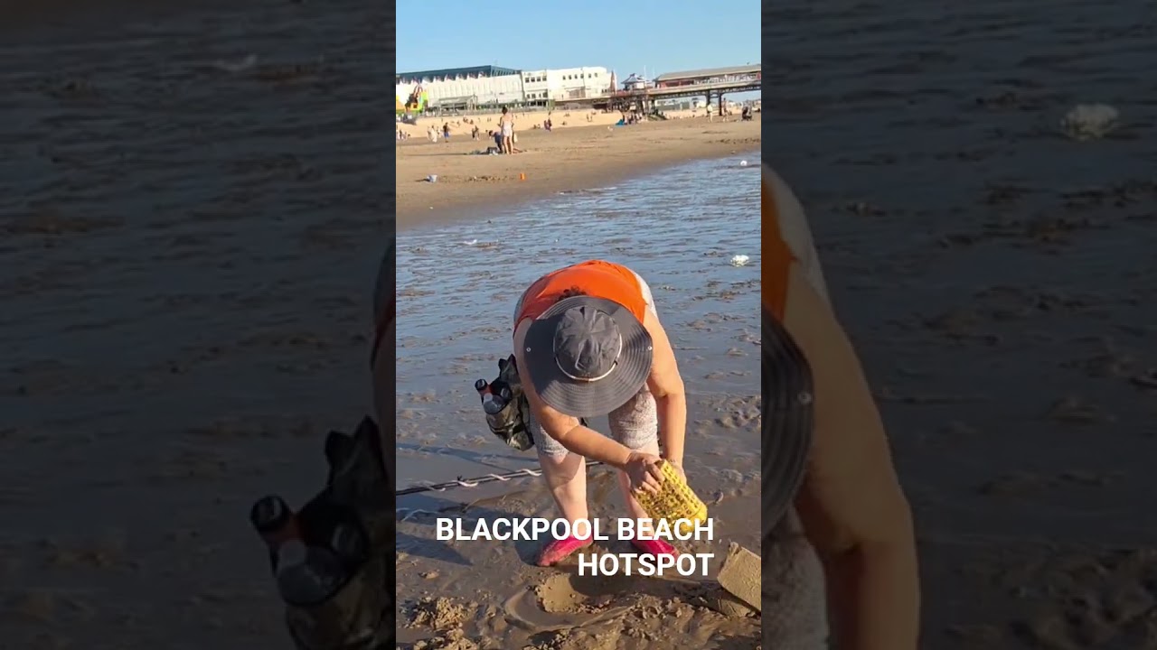 BLACKPOOL BEACH HOTSPOT #metaldetecting #beach #england
