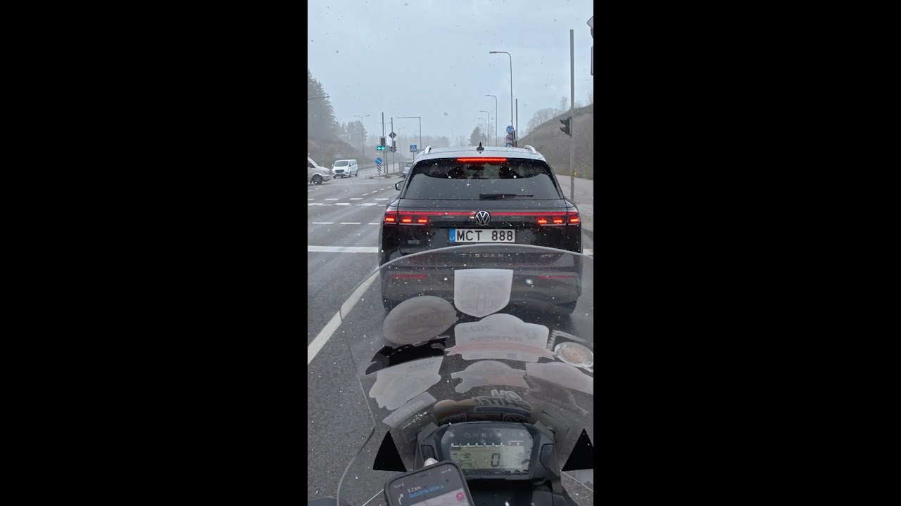Balandį jau galima važiuot... Bet pūga! | laivirmoto