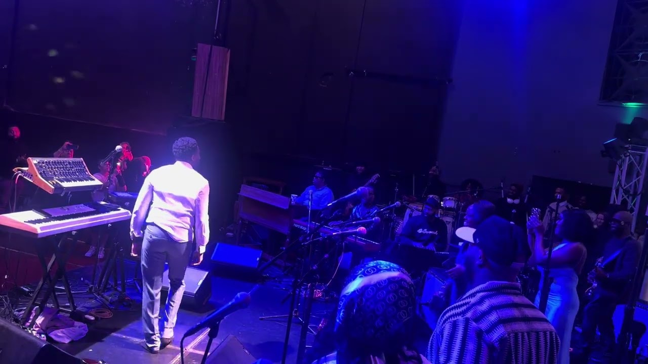 Cory Henry Praise Break - “The Church Experience“ service