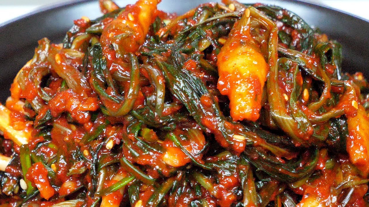 종갓집 어머니가 알려주셨던 고들빼기김치 담는법 집나간 입맛이 돌아와요! 고들빼기김치는 꼭 이 과정이 필요해요!