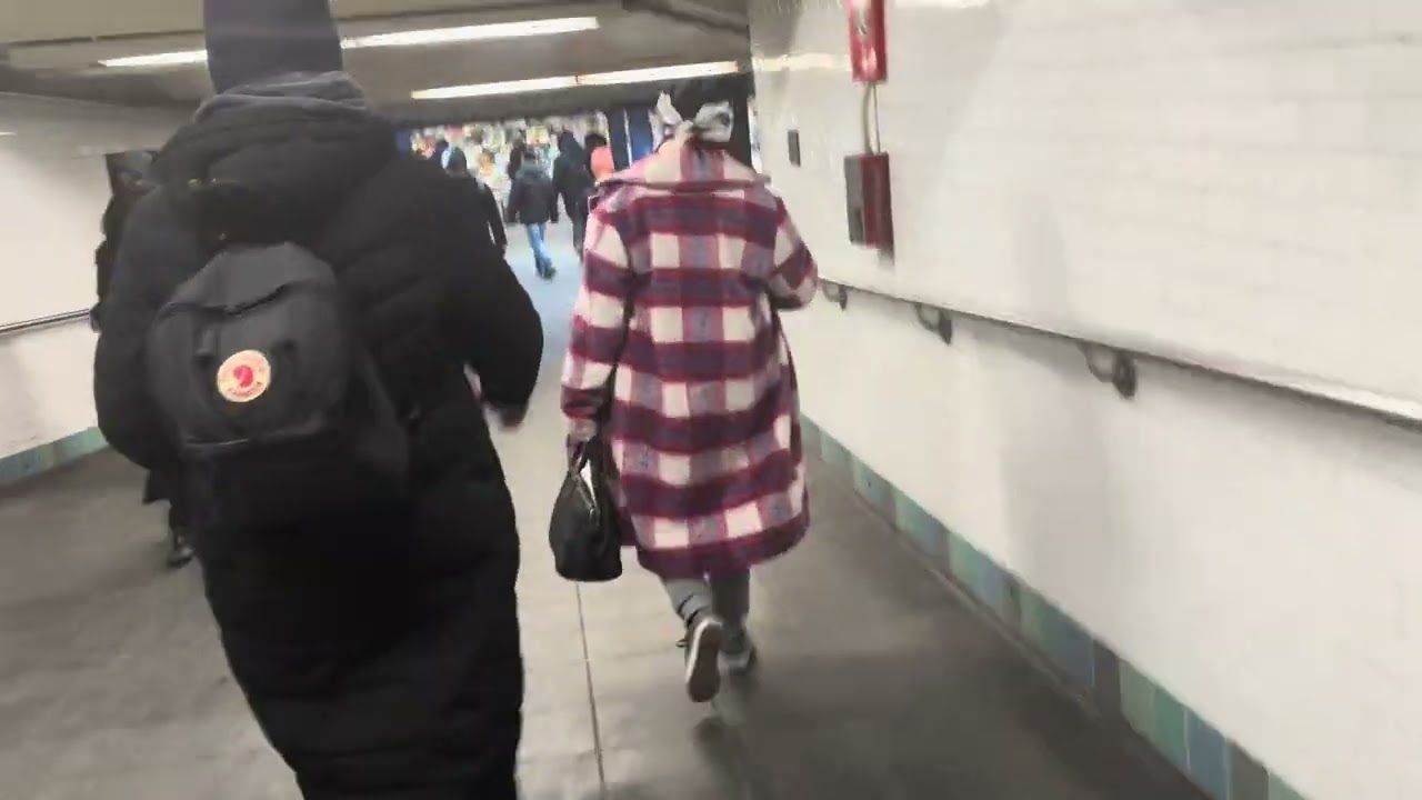 Going around New York West 4th washington Square 🗽🗽🗽11:47 AM UTC-5