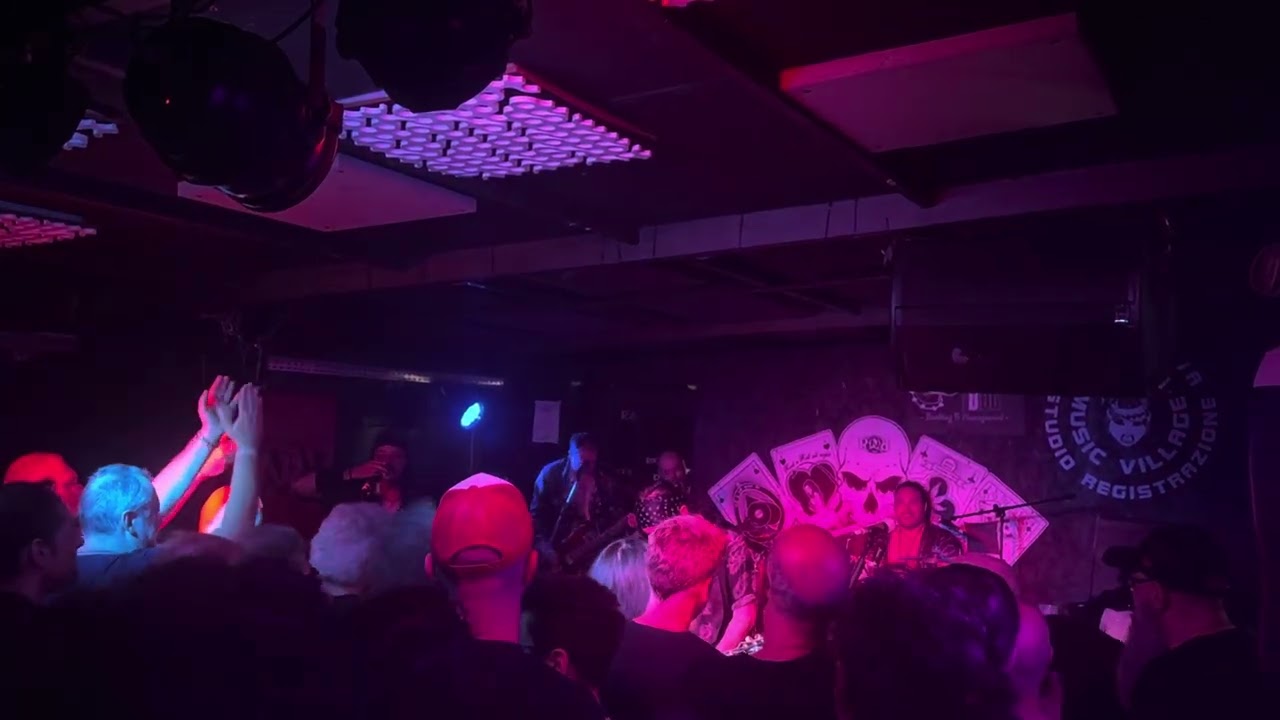 The Dogs D’Amour-Satellite Kid~Drunk Like Me~I Don’t Want You To Go- 29-05-25 - The R.Roll Club, Rho