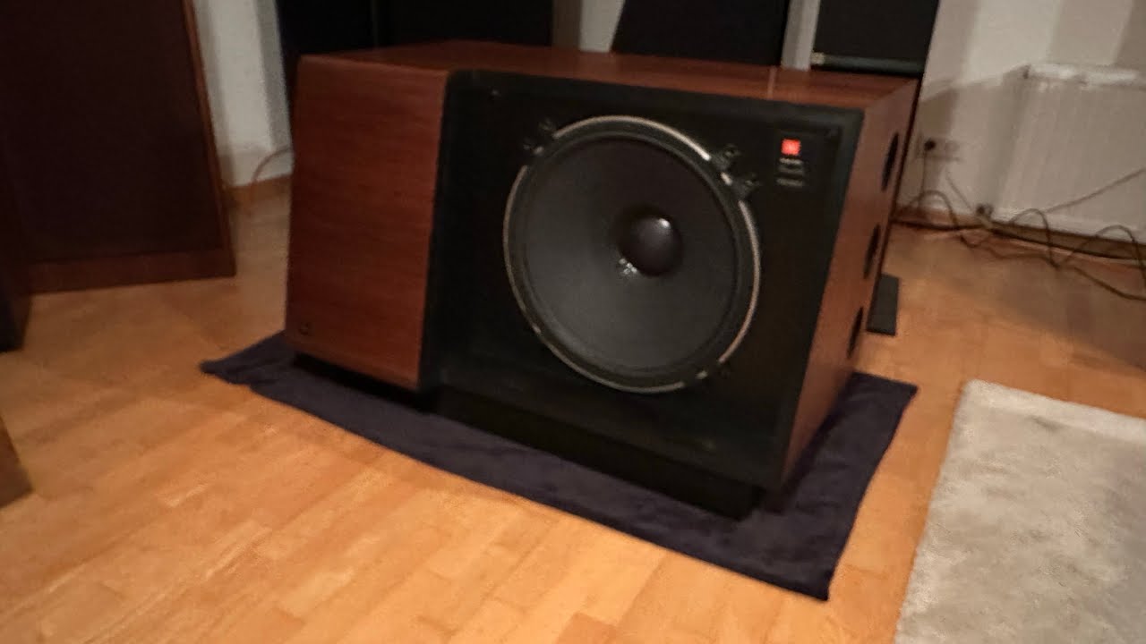 VINTAGE JBL TI 250 Limited Edition + JBL B460 Subwoofer + JBL BX63/A + 4x XTZ 3x12