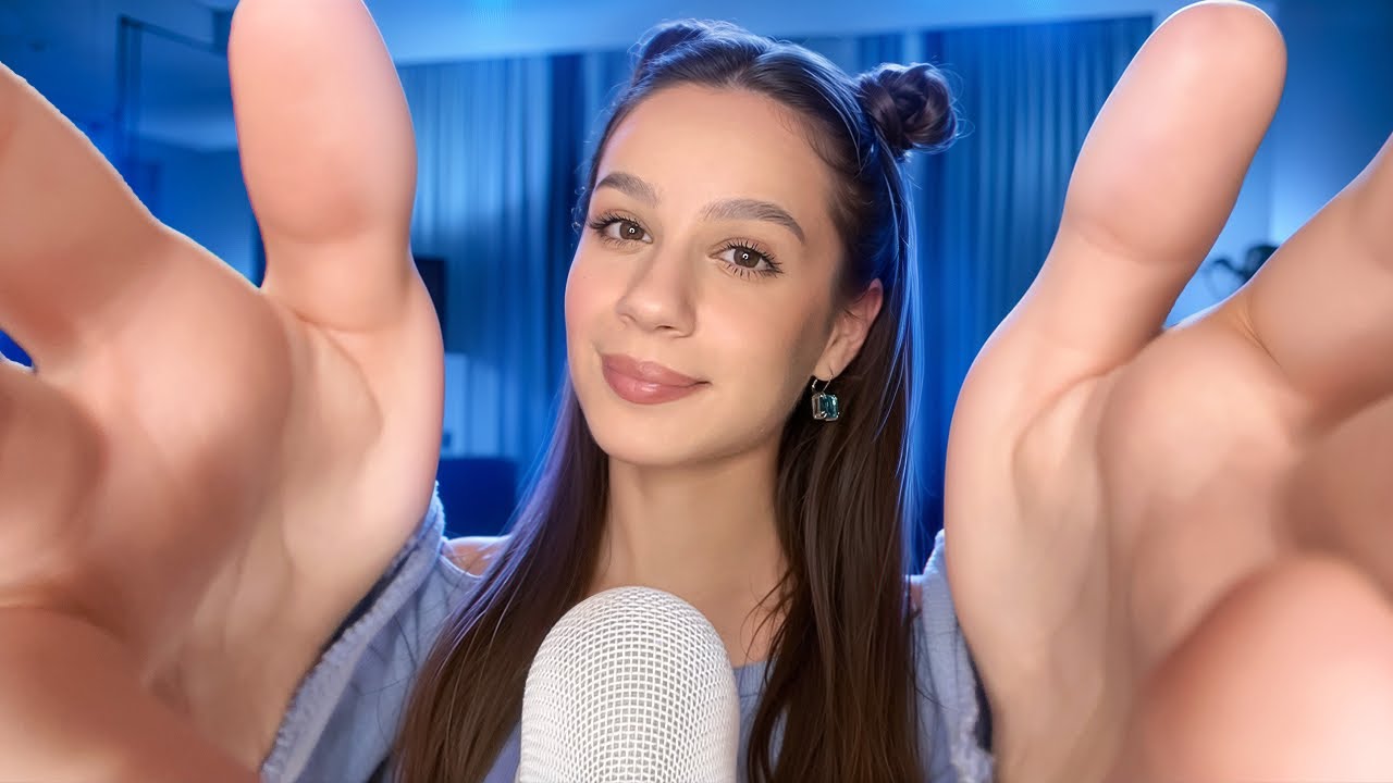 РУХИ РУКАМИ ТА ЗВУКИ РОТА 🤲 Нерозбірливий шепіт, візуальні тригери 💛 *асмр для сну та відпочинку*