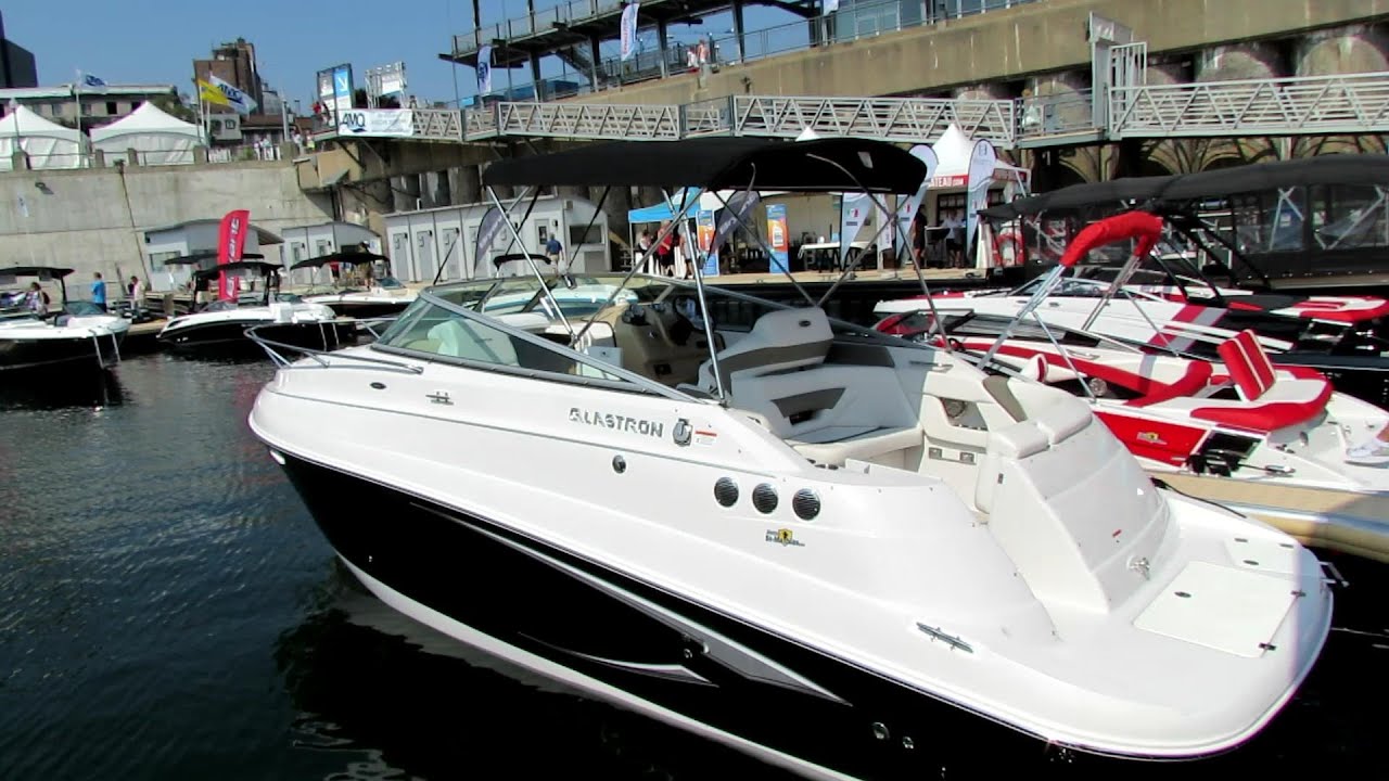 2014 Glastron GS 259 Motor Boat - Exterior and Interior Walkaround - 2014 Montreal In Water Boat Sho