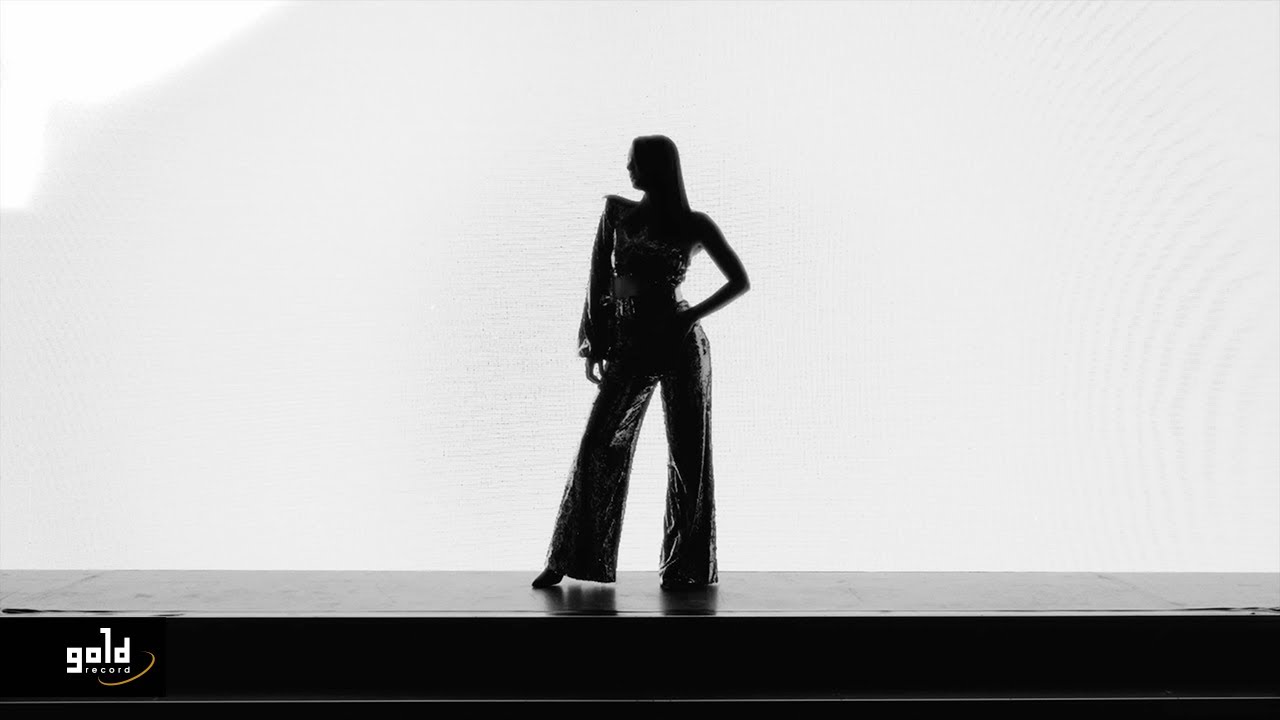 Kovács Harmat - Régi Mesék (OFFICIAL MUSIC VIDEO)