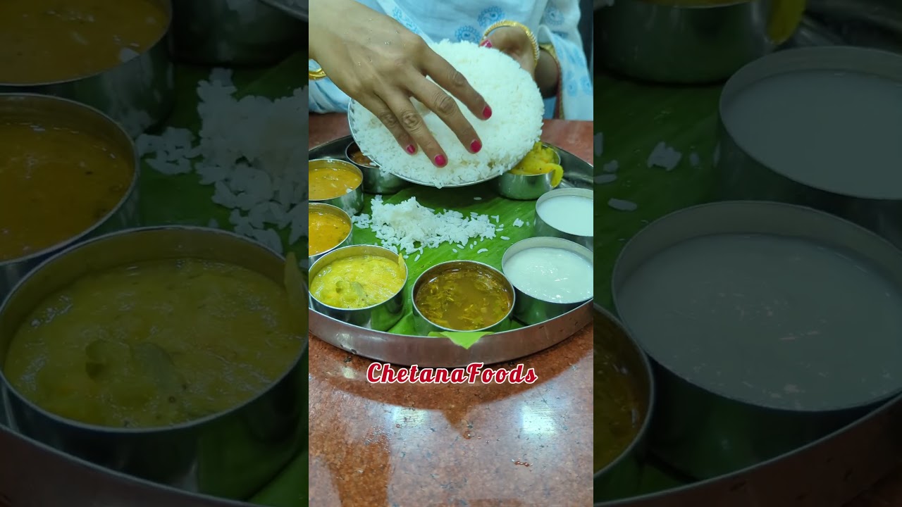 Pure Veg Meals😋What item missing?🤔 South Indian Lunch | Veg Thali, Andhra Meals, Tamil Meals #shorts