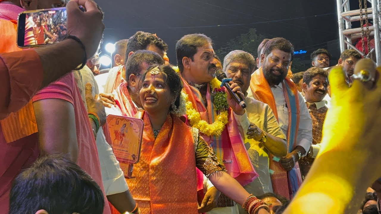 SADAR ICON SWAPNA YADAV SADAR 2024 | NARAYANAGUDA SADAR 2024 | #sadarfestival#swapnayadav#sadar2024