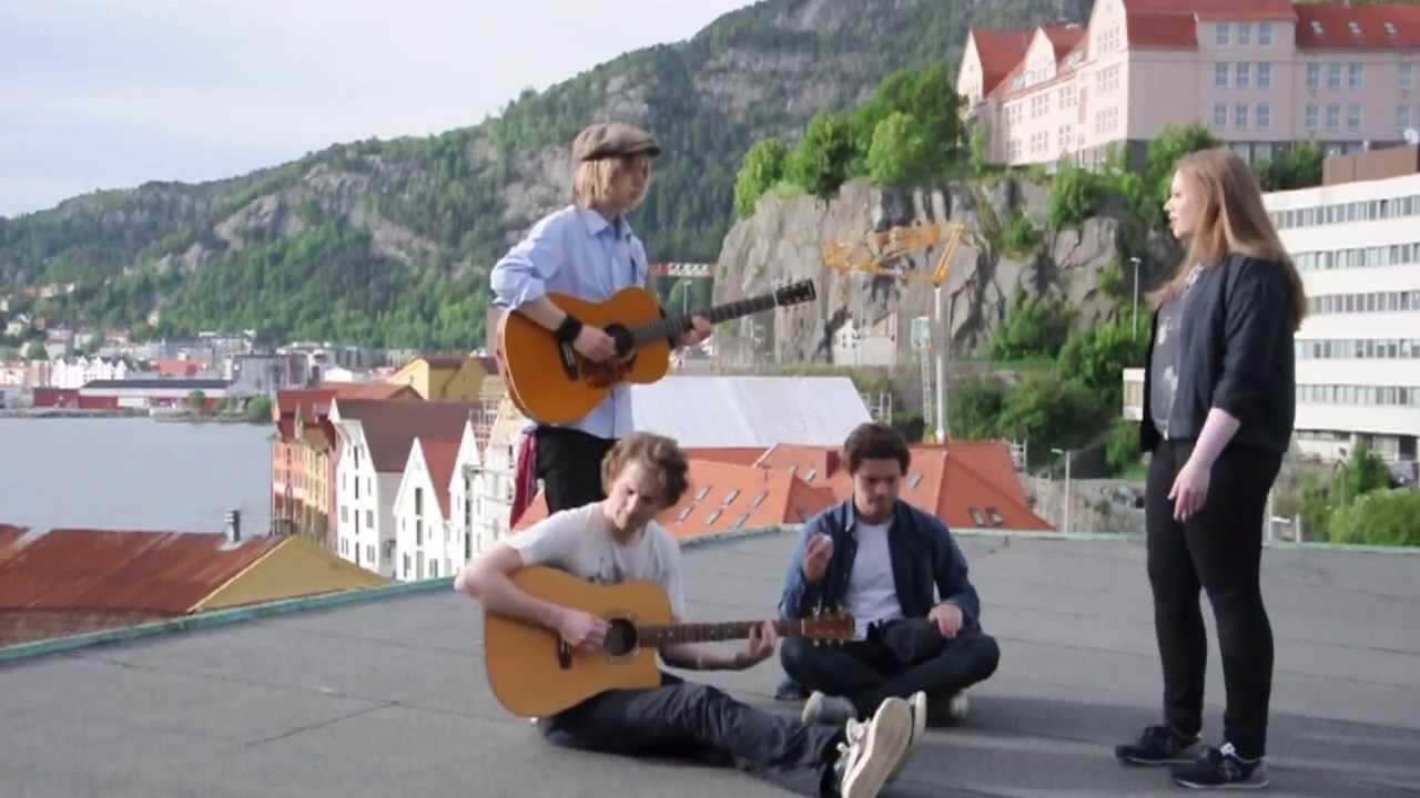 F&oslash;dt Forbryter (Acoustic)