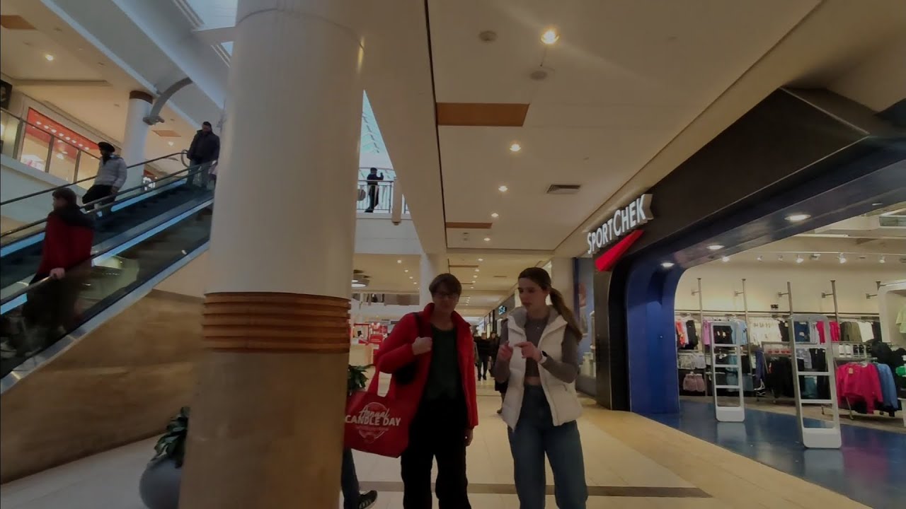 Bramalea City Centre waking tour | Brampton city mall | Boxing day deals | Christmas vibes