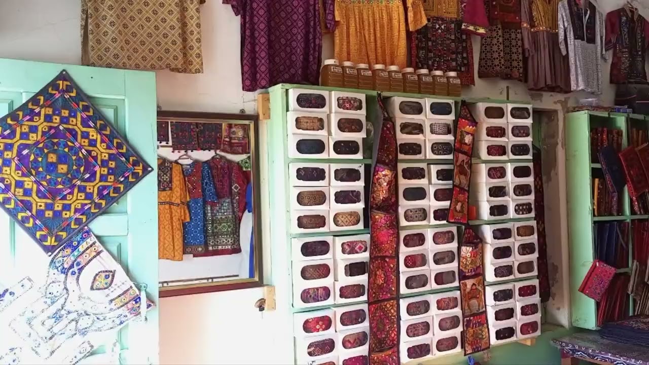 Glimpse of Crafts at Cafe Thar and Crafts shop