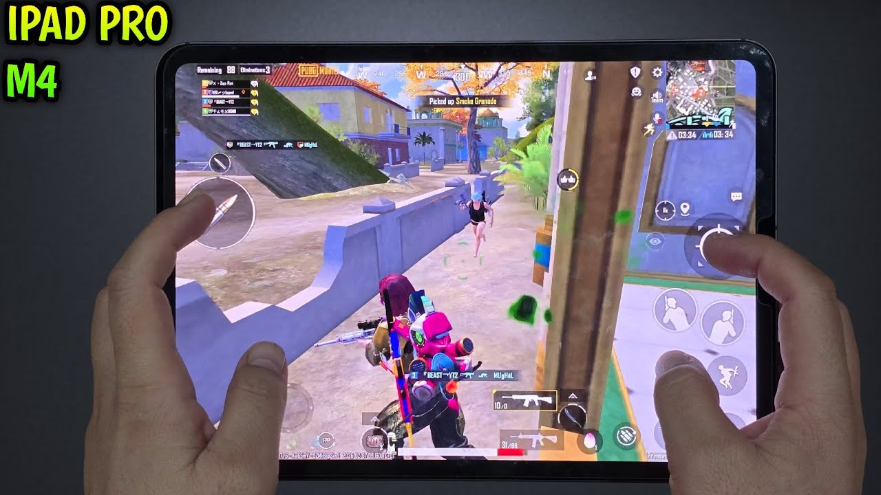 IPAD PRO M4 🔥  PUBG HANDCAM SMOOTH+ULTRA EXTREME 😍 PUBG TEST/ GAMEPLAY/ BEST SENSITIVITY/ FULL GYRO