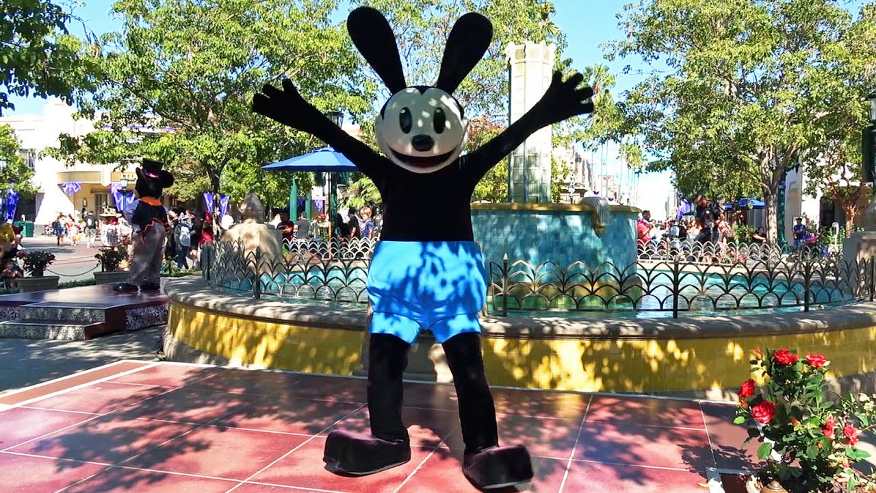 Oswald The Lucky Rabbit Greets us on his 94th Birthday at Disney California Adventure - Disneyland