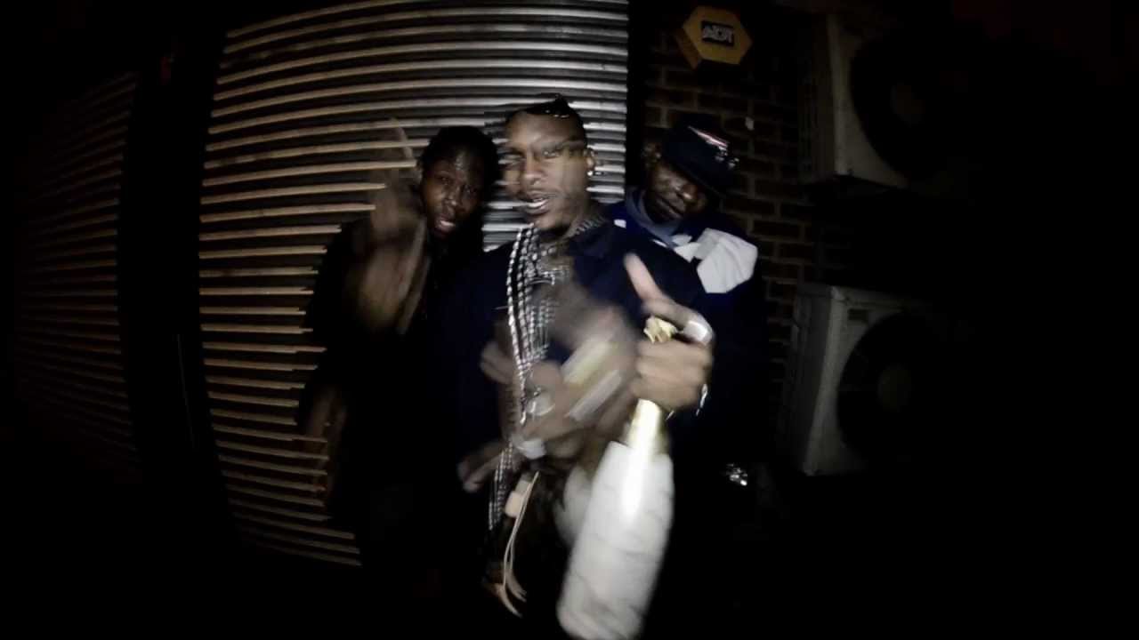 Smurfz - Death's Never Distant @shotbyillwill