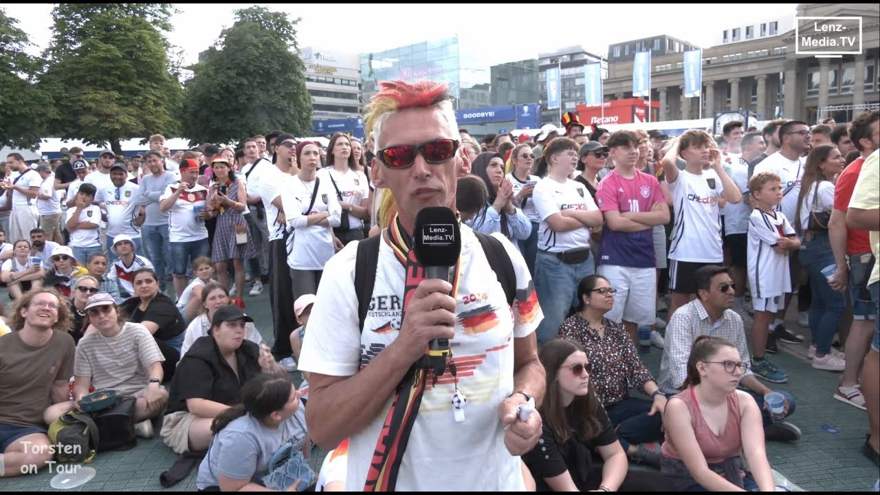 Torsten on Tour: Fanmeile Stuttgart Schloßplatz